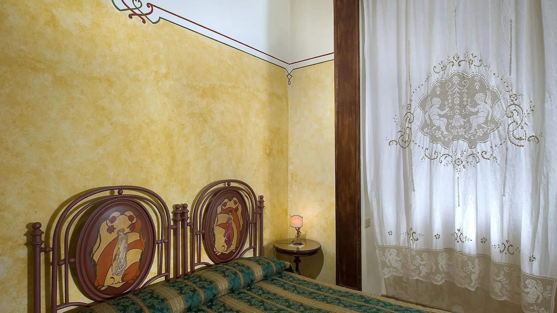 Chiaja Hotel De Charme Naples
