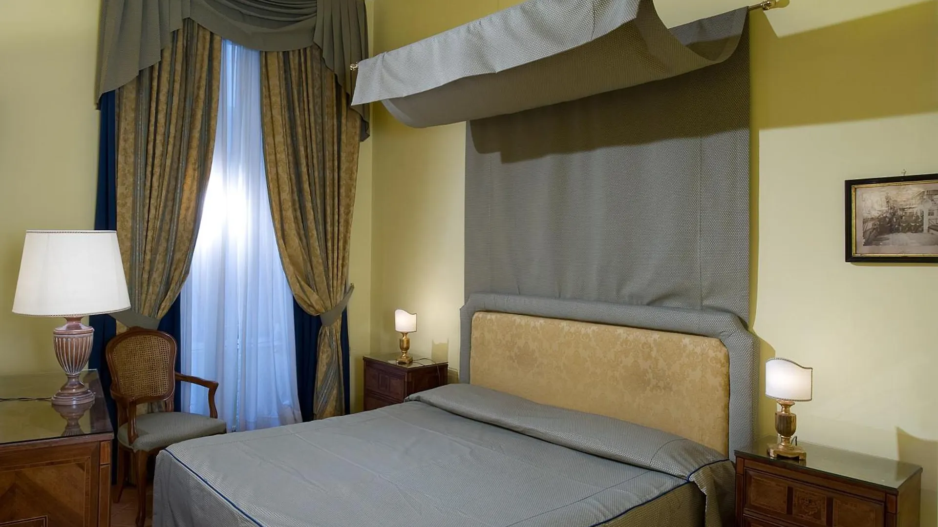 Chiaja Hotel De Charme Naples
