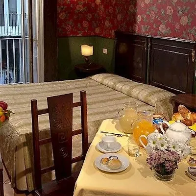 Chiaja Hotel De Charme Naples 3*,  Italie
