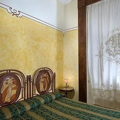 Chiaja Hotel De Charme Naples Italie