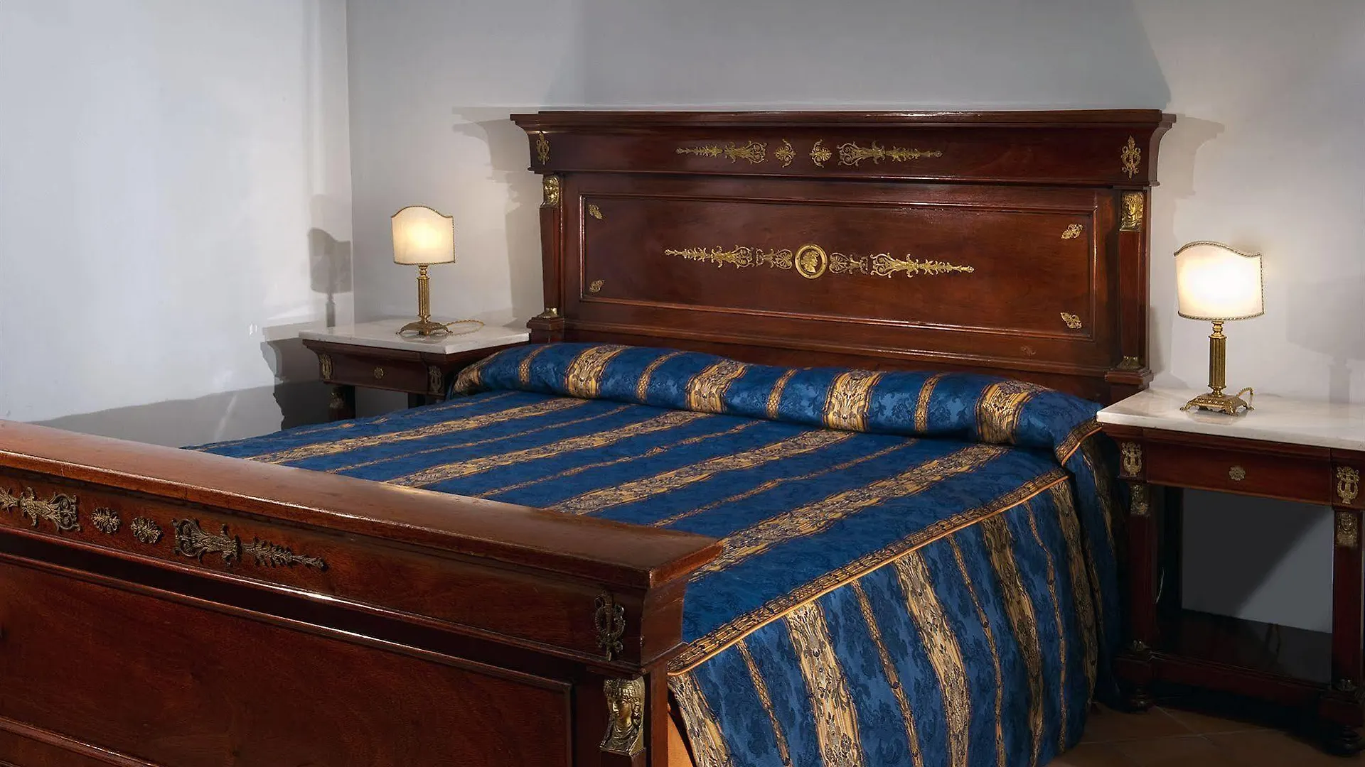 Chiaja Hotel De Charme Naples Italie